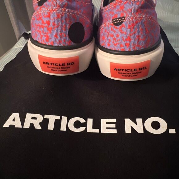 Men’s Article No / Number Pink Noise Low Tops sz5 w/dust bag - Picture 2 of 8